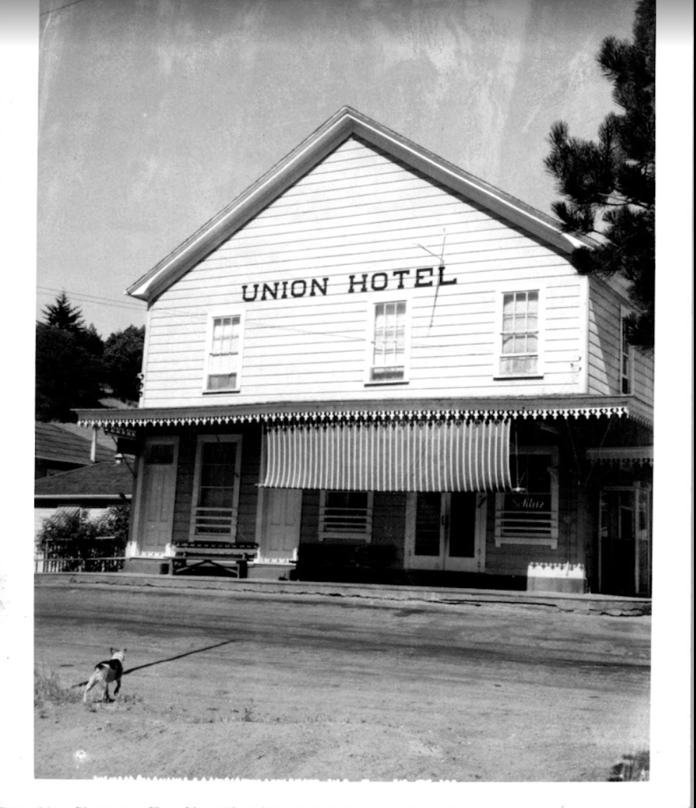 Old photo of an historic hotel